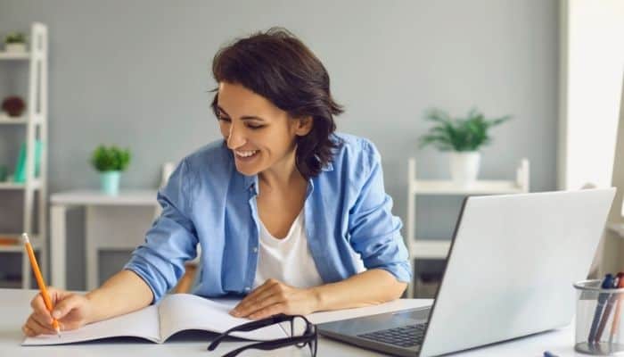 woman studying online